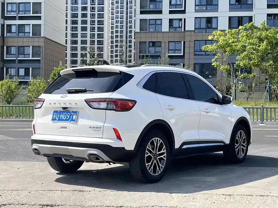 Ford Edge 2020 EcoBoost 245 2WD Premium Edition 2023 — миниатюра 5