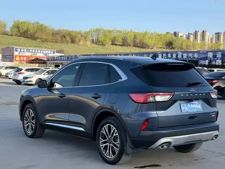 Ford Edge 2020 EcoBoost 245 2WD Premium Edition 2023 — миниатюра 3