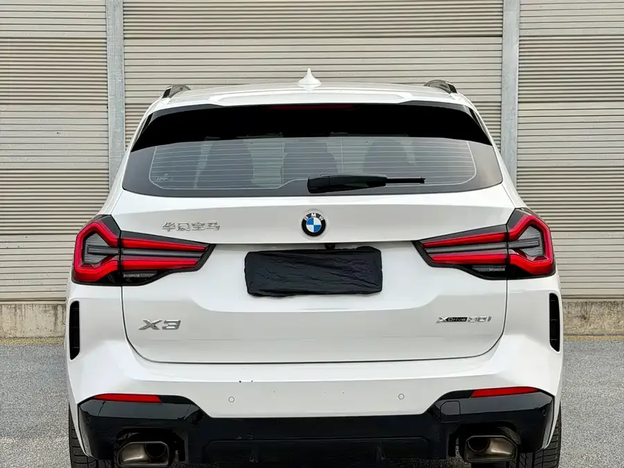 BMW X3 2023 facelift xDrive30i Leading M Night Edition 2024 — миниатюра 2