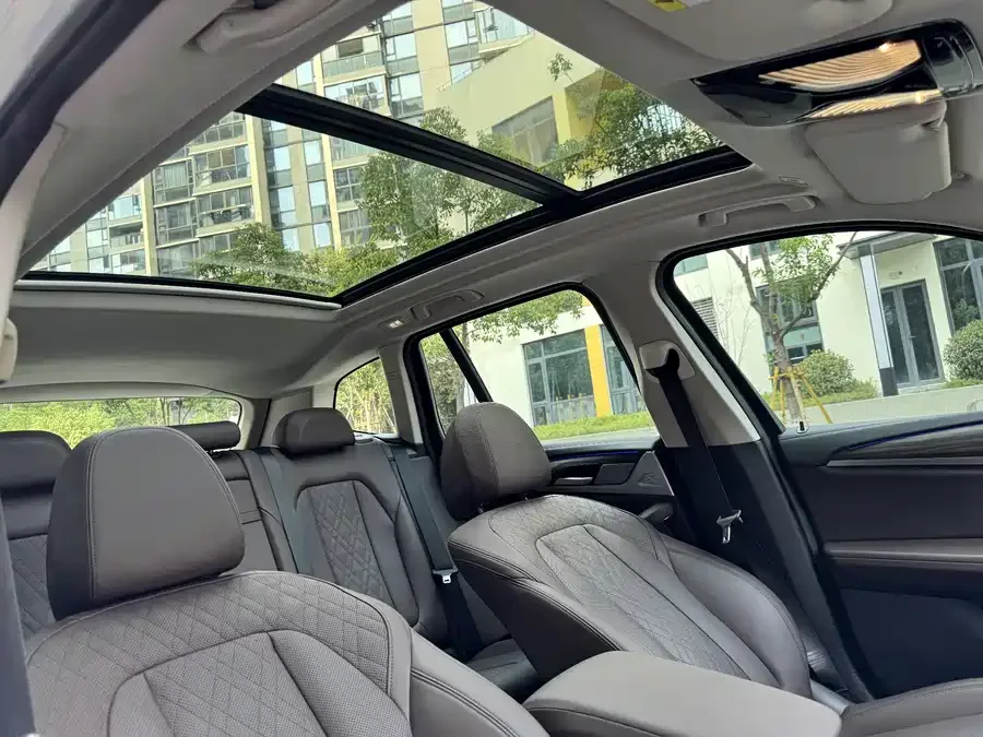 BMW X3 2022 xDrive30i Advanced M Night Package 2023 — миниатюра 3