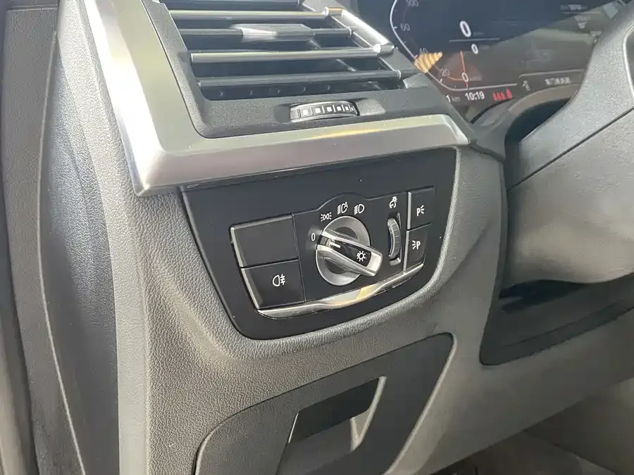 BMW X3 2022 xDrive25i M Sport Package 2022 — миниатюра 2