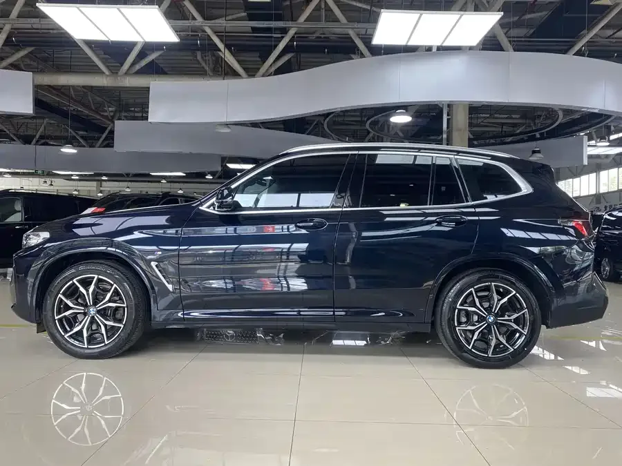 BMW X3 2022 xDrive25i M Sport Package 2022 — миниатюра 5
