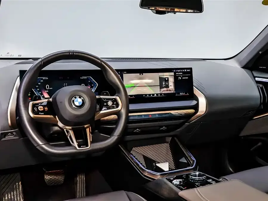 BMW X3 2025 xDrive30L Premium M Sport Night Edition 2025 — миниатюра 4