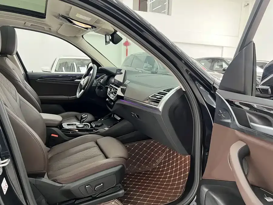 BMW X3 2023 xDrive25i M Sport Package 2024 — миниатюра 5