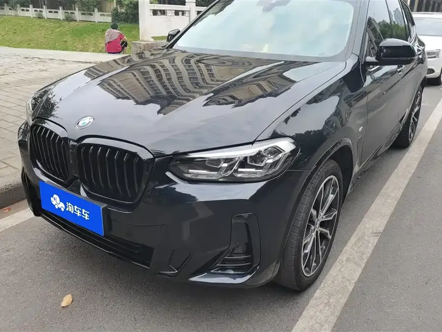 BMW X3 2023 facelift xDrive30i Leading M Night Edition 2024 — фото 1, купить с доставкой в Москву