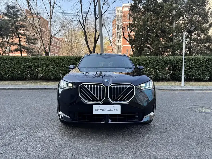 BMW X3 2025 xDrive30L Exclusive M Sport Package 2025 — миниатюра 2