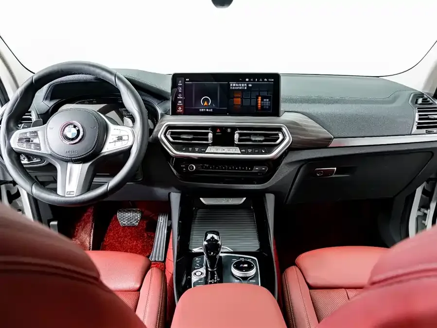 BMW X3 2023 facelift xDrive30i Leading M Night Edition 2024 — миниатюра 4