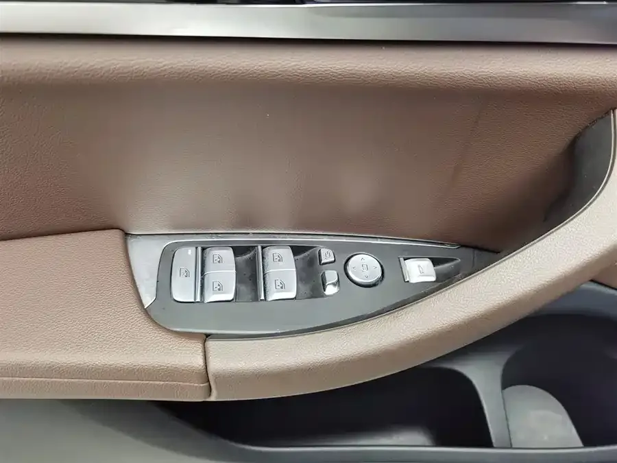 BMW X3 2022 xDrive25i M Sport Package 2022 — миниатюра 3