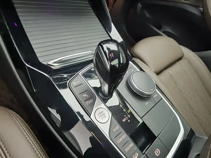 BMW X3 2022 xDrive25i M Sport Package 2022 — миниатюра 4