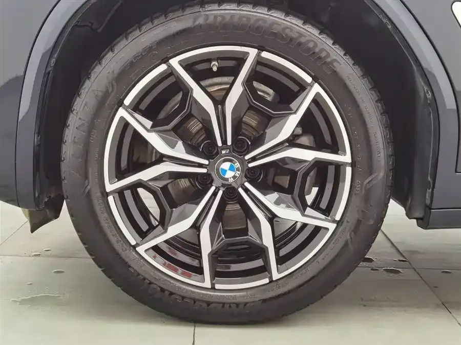 BMW X3 2022 xDrive25i M Sport Package 2022 — миниатюра 5