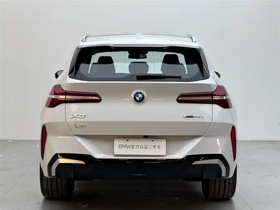 BMW X3 2025 xDrive30L Leading M Sports Package 2025 — миниатюра 2