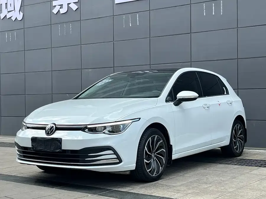 Volkswagen Golf 2023