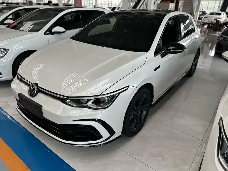 Volkswagen Golf 2022