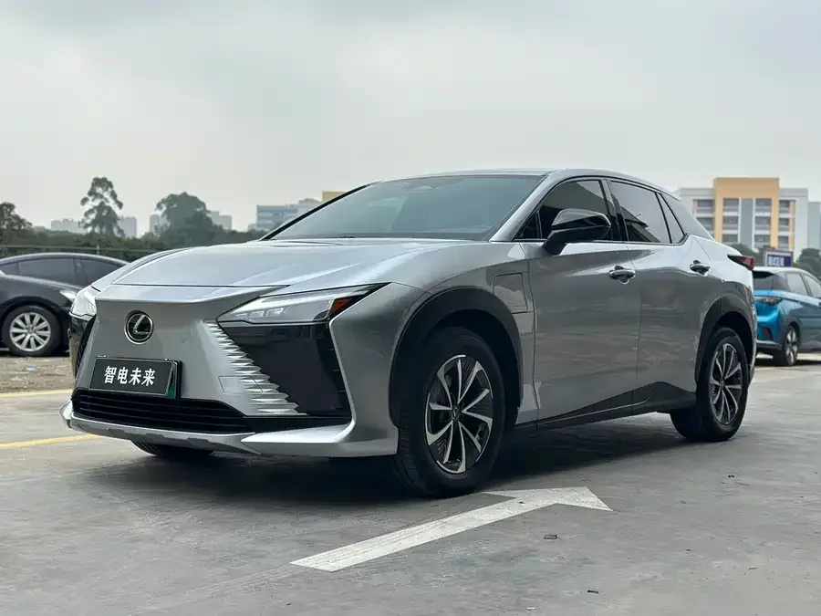 Lexus RZ 2023 450e 4WD Vertical Edition 2023 — фото 1, купить с доставкой в Москву