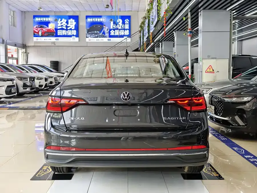 Volkswagen Sagitar 2025 Sagitar 200TSI DSG Flying Edition 2026 — миниатюра 4