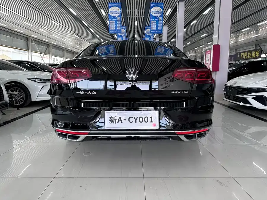 Volkswagen Magotan Magotan 2023 2 million commemorative edition 330TSI DSG leading model 2023 — миниатюра 2