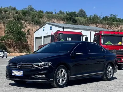 Volkswagen Magotan 2025 buy in Moscow