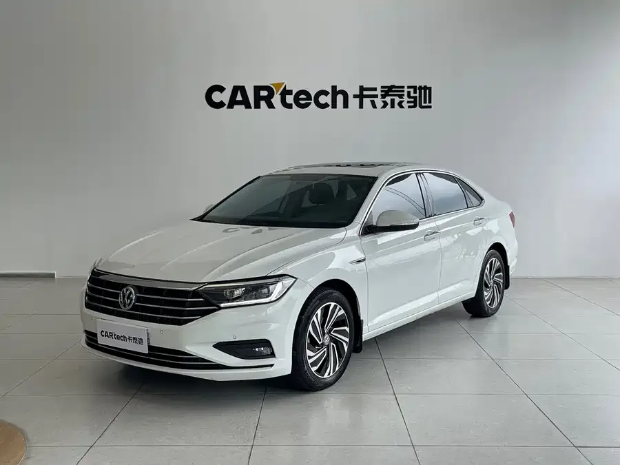 Volkswagen Sagitar 2022