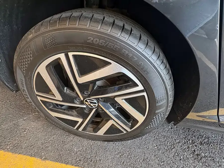 Volkswagen Sagitar 2024 Sagitar 300TSI DSG Beyond Edition 2024 — миниатюра 5