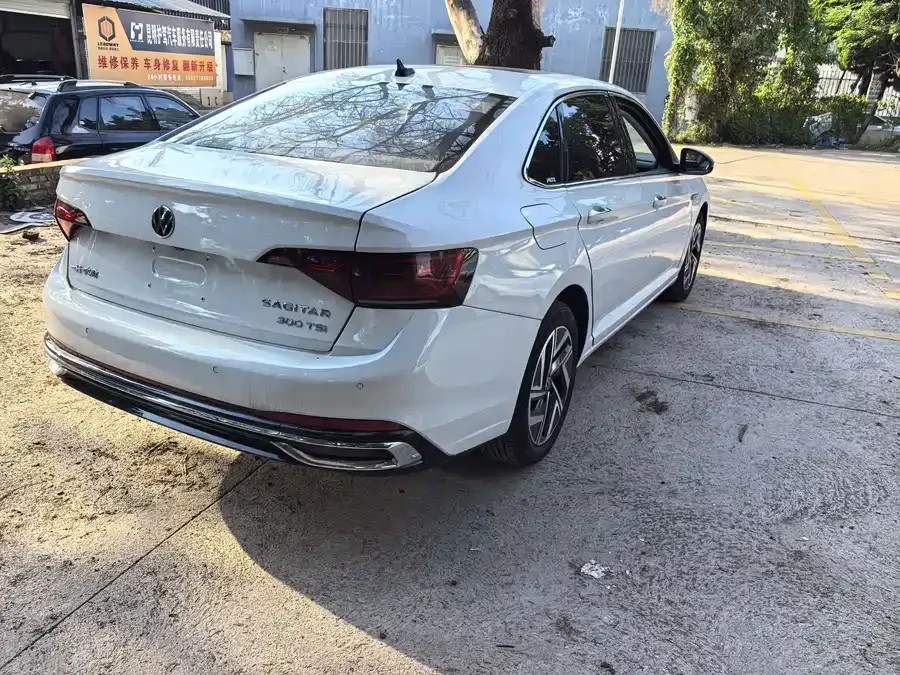 Volkswagen Sagitar 2024 Sagitar 300TSI DSG Beyond Edition 2024 — миниатюра 4
