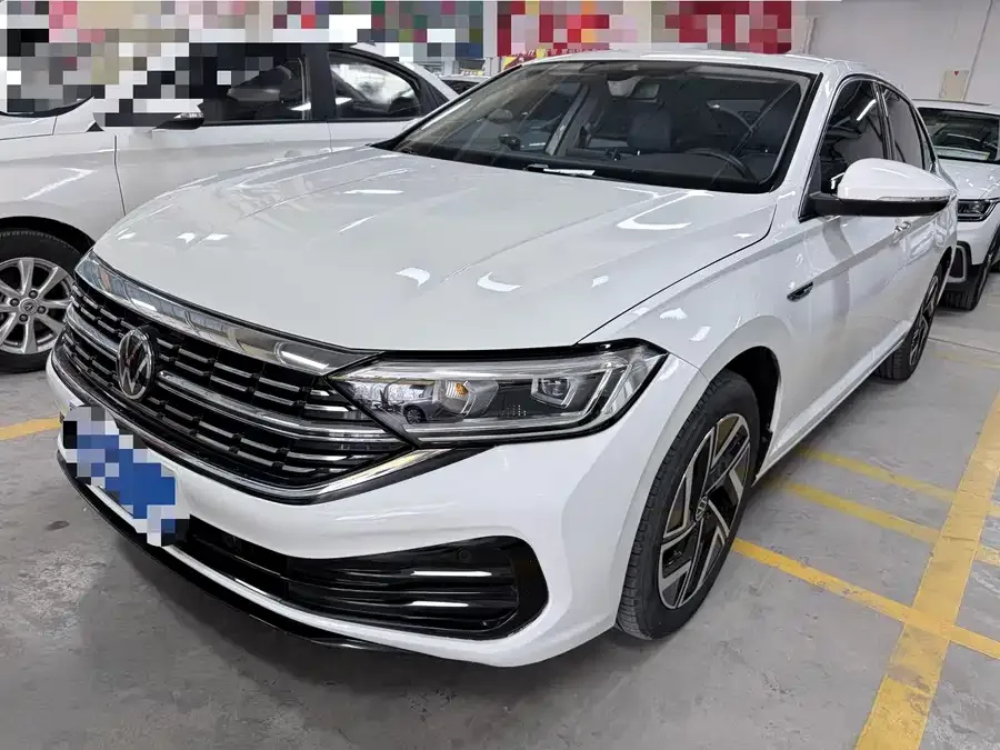 Volkswagen Sagitar 2023