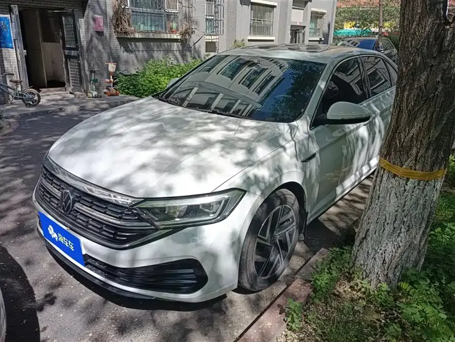 Volkswagen Sagitar 2023