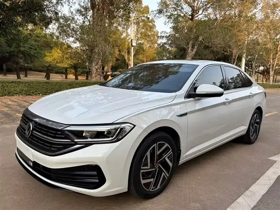 Volkswagen Sagitar 2023
