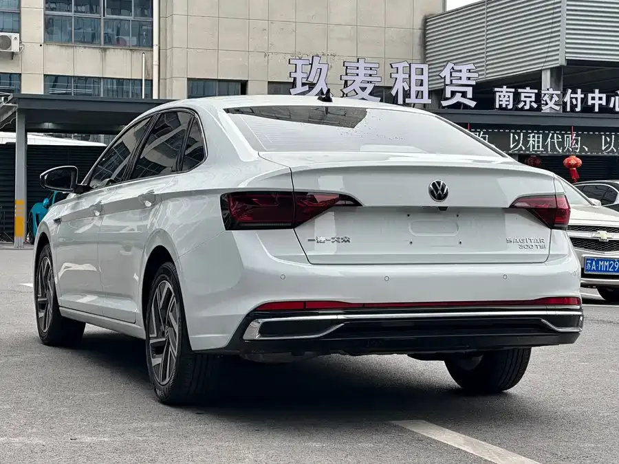 Volkswagen Sagitar 2024 Sagitar 300TSI DSG Beyond Edition 2025 — миниатюра 2