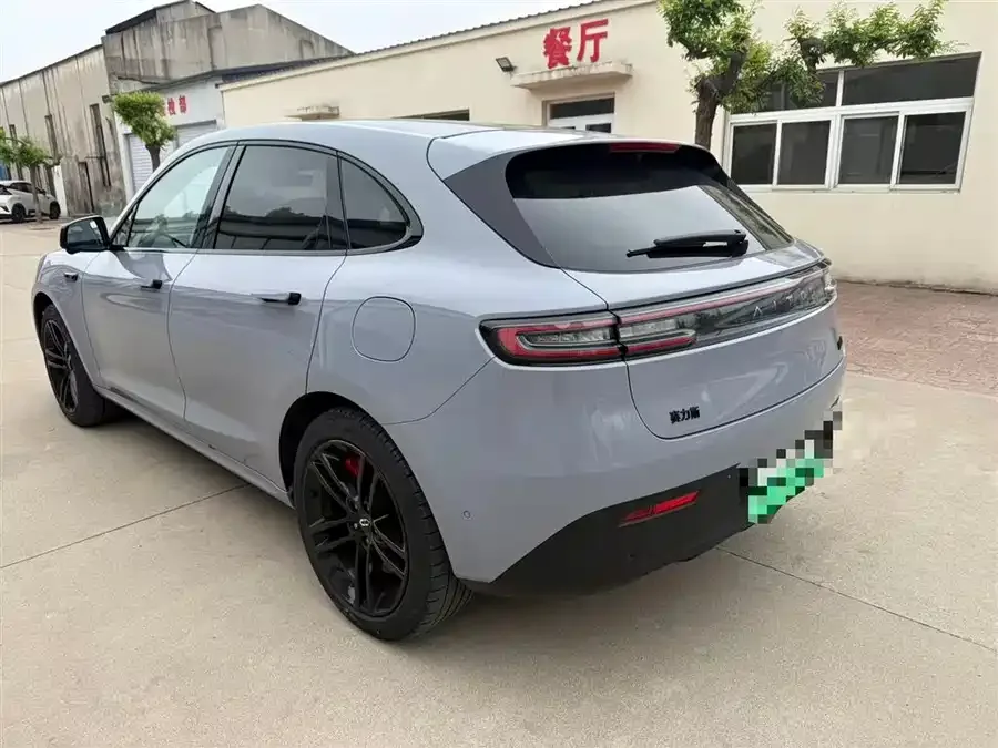 AITO M5 M5 2024 Extended Range Max RS 4WD Advanced Intelligent Driving Edition 2024 — миниатюра 3