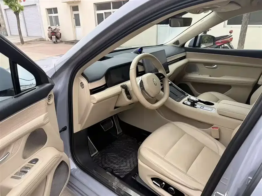 AITO M5 M5 2024 Extended Range Max RS 4WD Advanced Intelligent Driving Edition 2024 — миниатюра 4