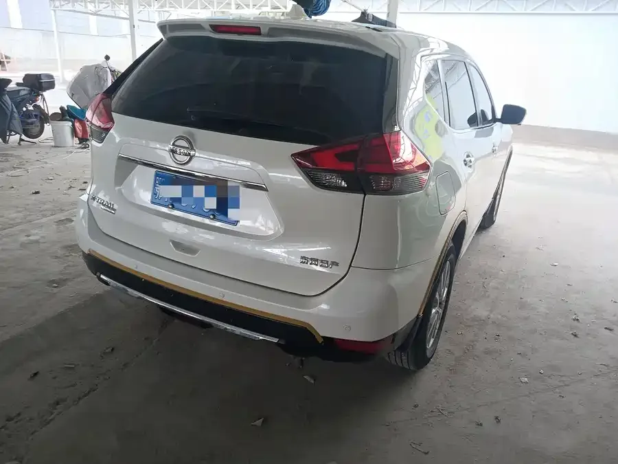 Nissan X-Trail X-Trail 2023 Classic 2.0L 2WD Smart Connected Comfort Edition 2025 — миниатюра 3