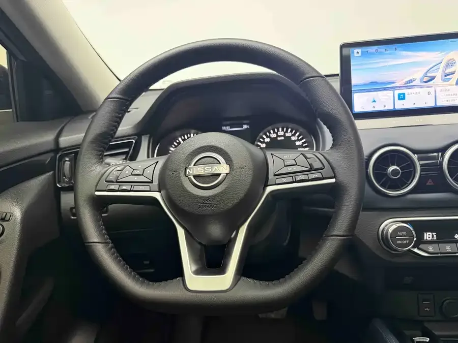 Nissan X-Trail 2025 X-Trail Honor 2.0L 2WD Leading Edition 2025 — миниатюра 3