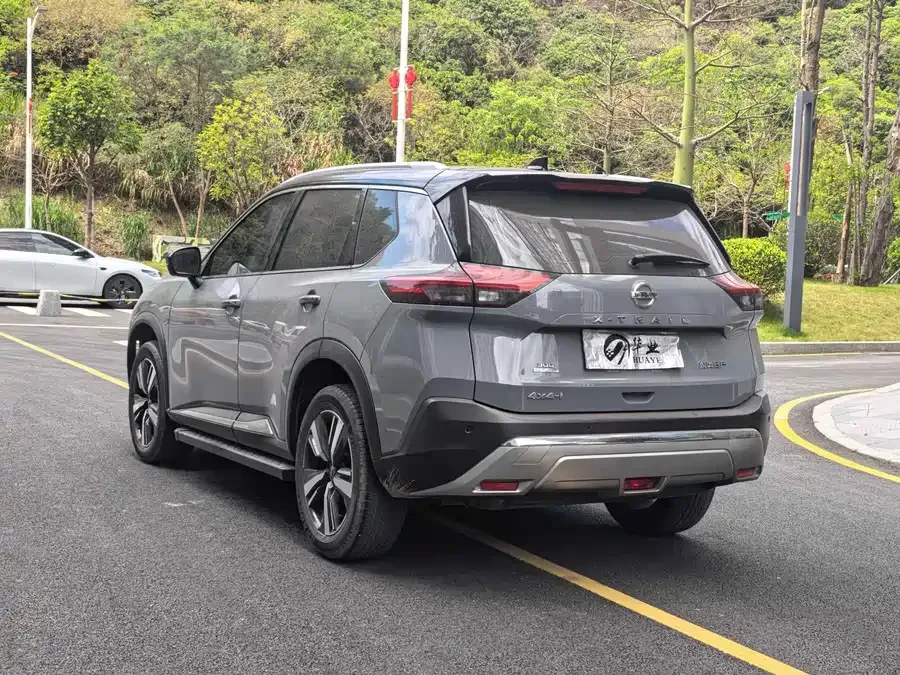Nissan X-Trail X-Trail 2021 VC-Turbo 300 CVT 4WD Extreme Edition 2022 — миниатюра 4