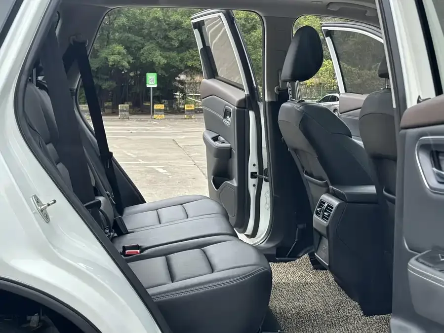 Nissan X-Trail X-Trail 2021 VC-Turbo 300 CVT 2WD Luxury Edition 7 Seaters 2022 — миниатюра 3
