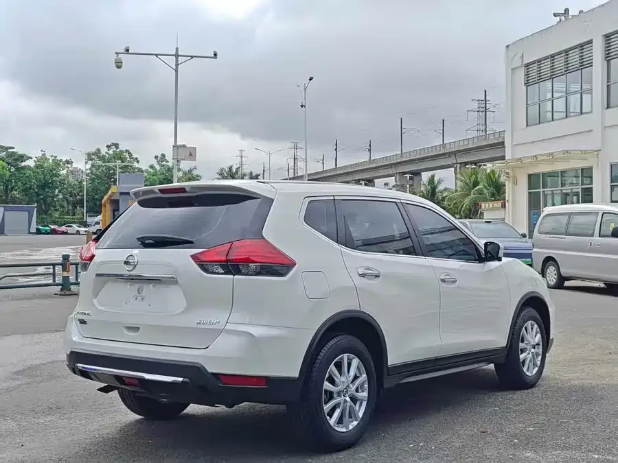 Nissan X-Trail X-Trail 2023 Classic 2.0L 2WD Smart Connected Edition 2024 — миниатюра 3
