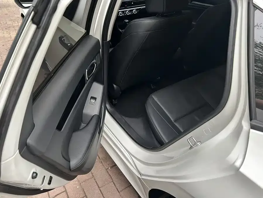 Honda CIVIC 2022 Civic 180TURBO CVT Shangqing Edition 2022 — миниатюра 4