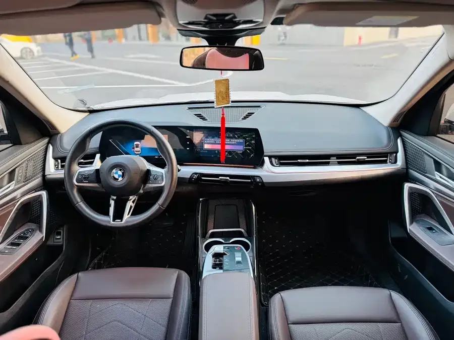 BMW X1 2023 sDrive25Li M Sport Package 2023 — миниатюра 2