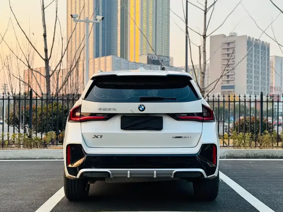 BMW X1 2023 sDrive25Li M Sport Package 2023 — миниатюра 5