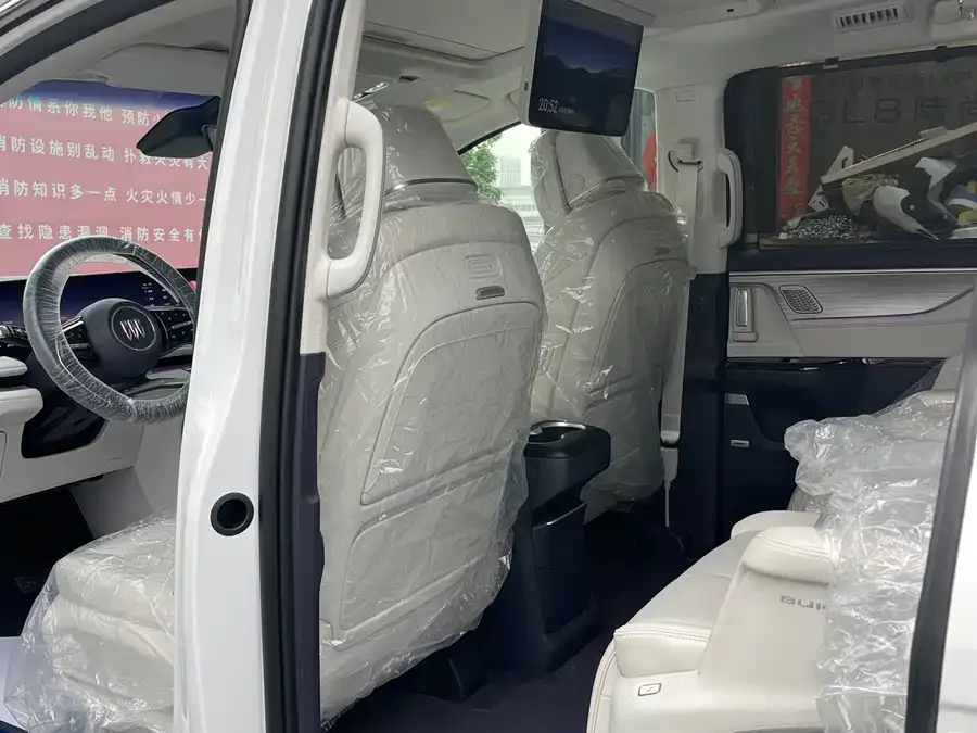 Buick GL8 2026 Luxury Edition 2025 — миниатюра 4