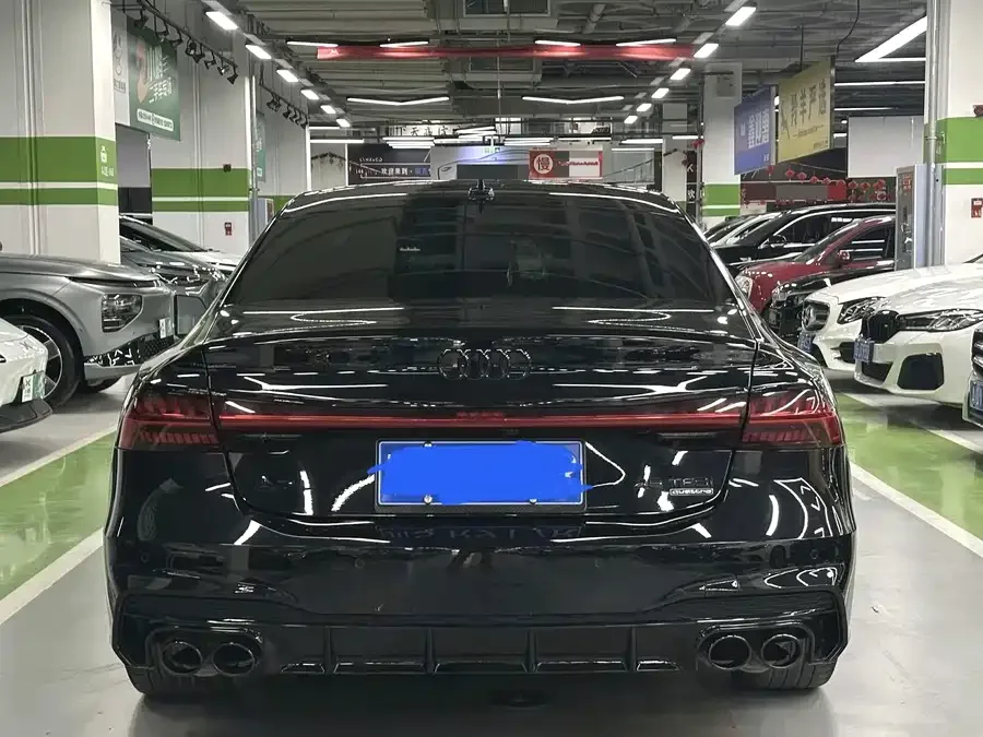 Audi A7L 2022 45 TFSI quattro S-line Black Warrior Edition 2022 — миниатюра 2