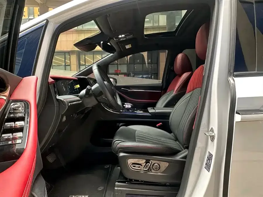 GAC Trumpchi M8 Trumpchi M8 2023 Grandmaster Series 400T Supreme Edition 2024 — миниатюра 3