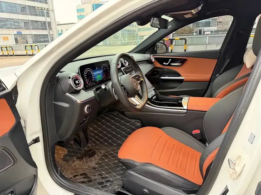 Mercedes-Benz Class C Mercedes-Benz C-Class 2023 C 260 L Sports Edition 2023 — миниатюра 3