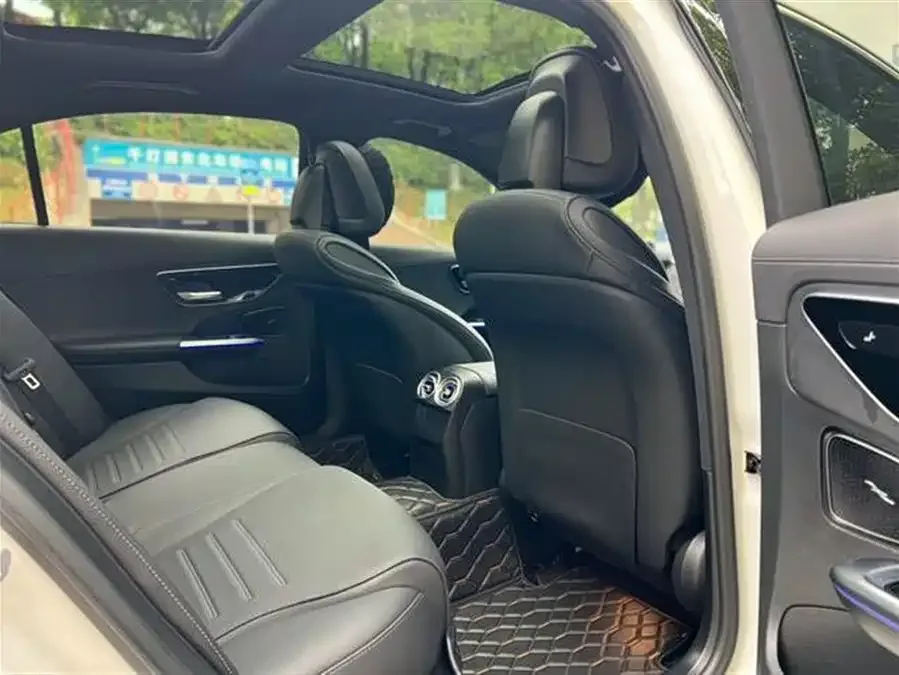 Mercedes-Benz Class C Mercedes-Benz C-Class 2023 Model II C 260 L Sports Edition 2022 — миниатюра 3