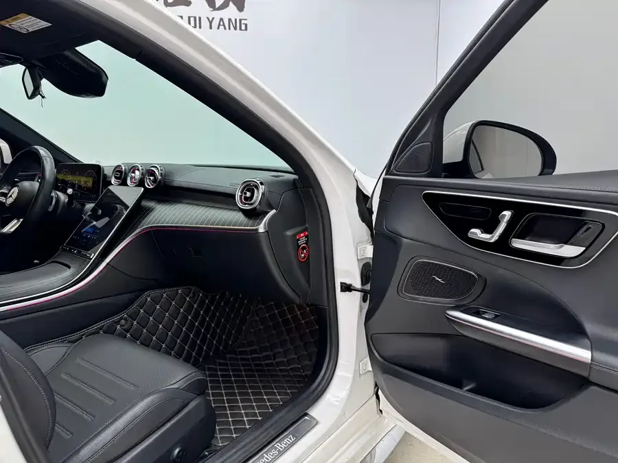 Mercedes-Benz Class C Mercedes-Benz C-Class 2023 C 260 L Sports Edition 2023 — миниатюра 4