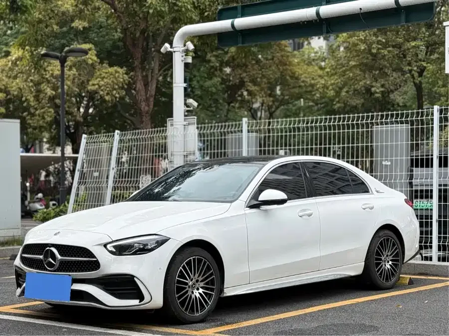 Mercedes-Benz Class C 2024
