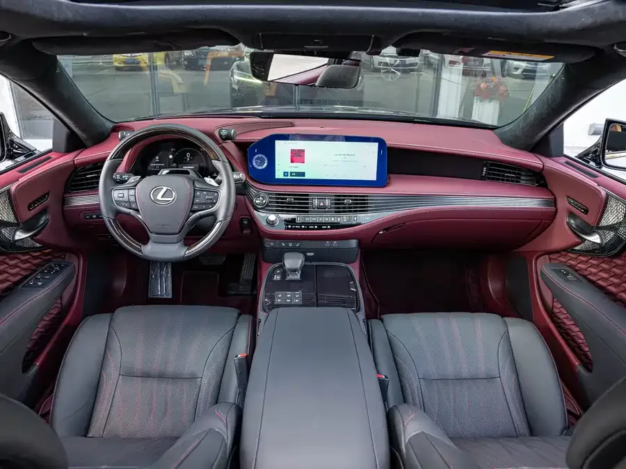 Lexus LS 2024 500h Executive Edition 2024 — миниатюра 4