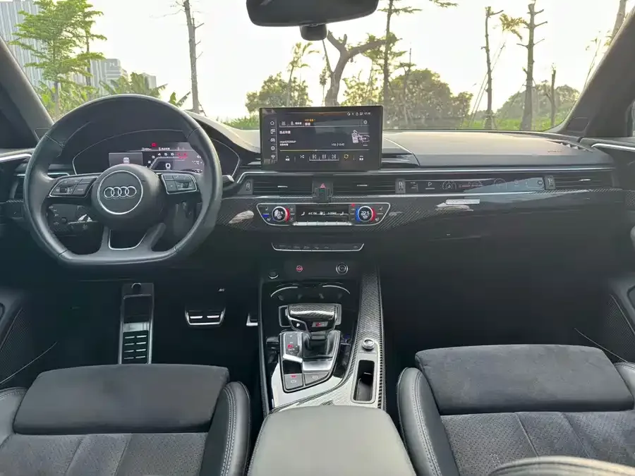 Audi a4 l 2023 45 TFSI quattro Dynamic Edition 2024 — миниатюра 2