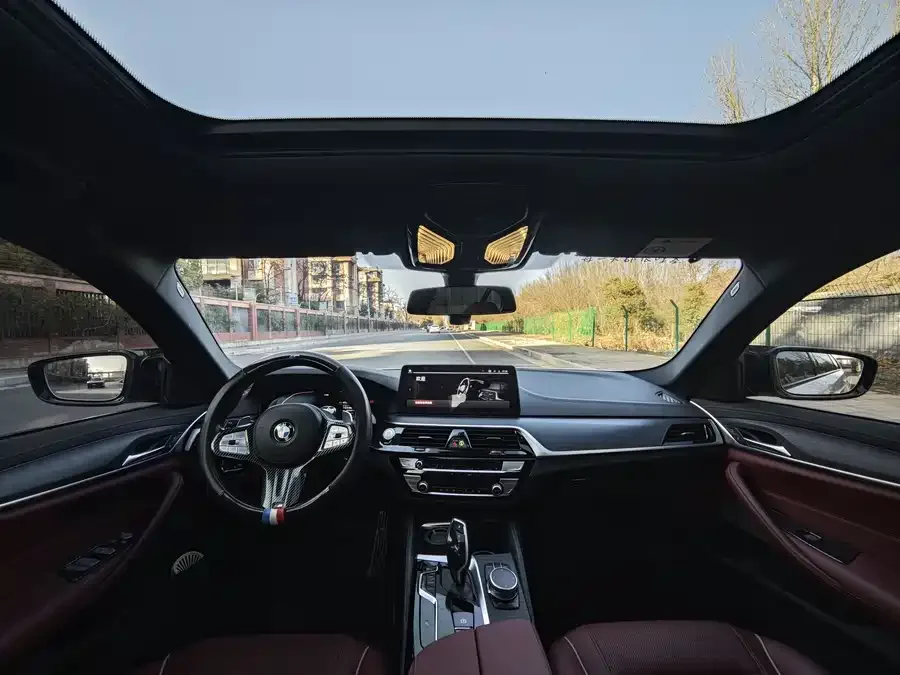 BMW 5 Series BMW 5 Series 2023 facelift 530Li leading luxury package 2023 — миниатюра 5