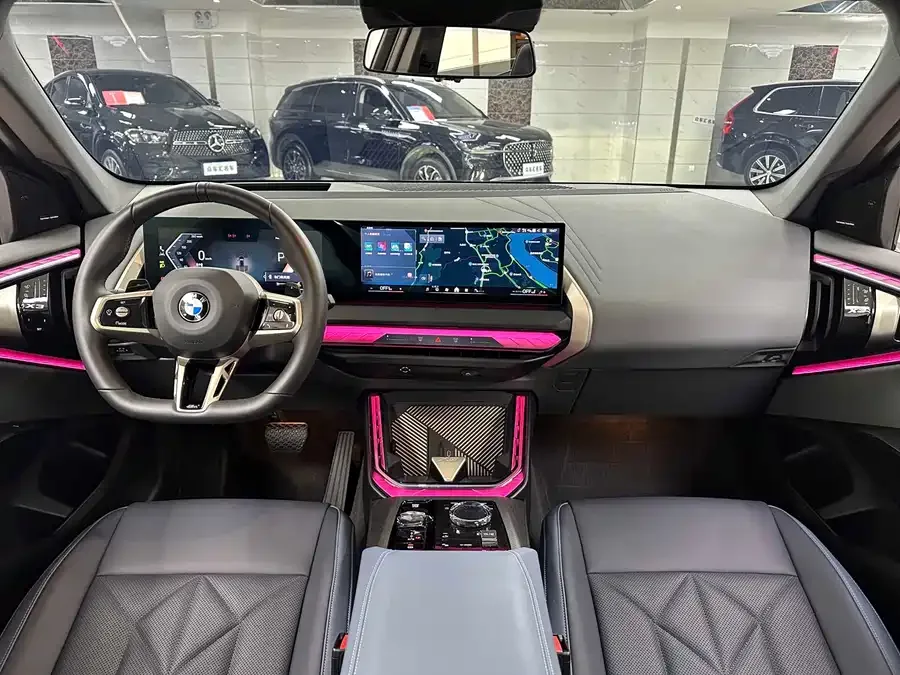 BMW X3 2025 xDrive30L Exclusive M Sport Package 2025 — миниатюра 4