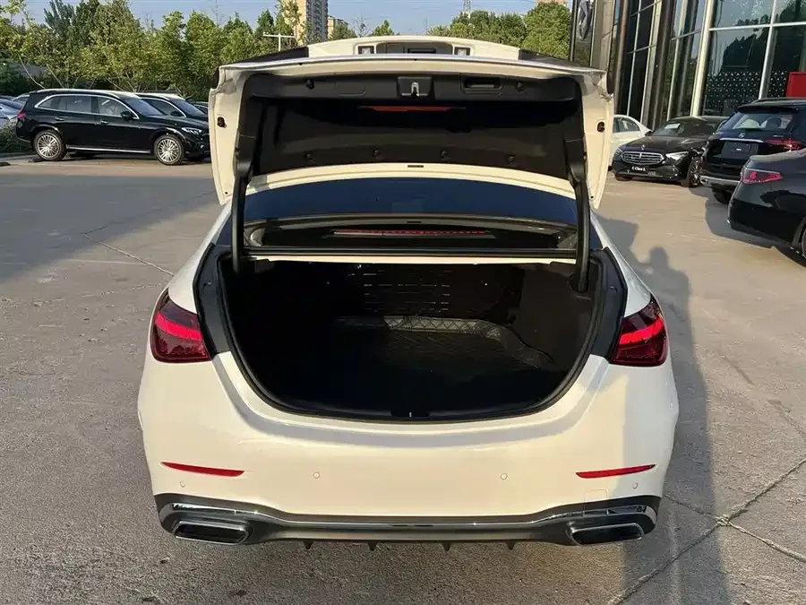 Mercedes-Benz Class C Mercedes-Benz C-Class 2022 C 260 L Sports Edition 2022 — миниатюра 3